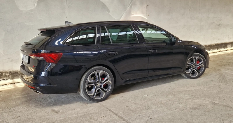 Skoda Octavia cena 153750 przebieg: 75000, rok produkcji 2021 z Zambrów małe 436